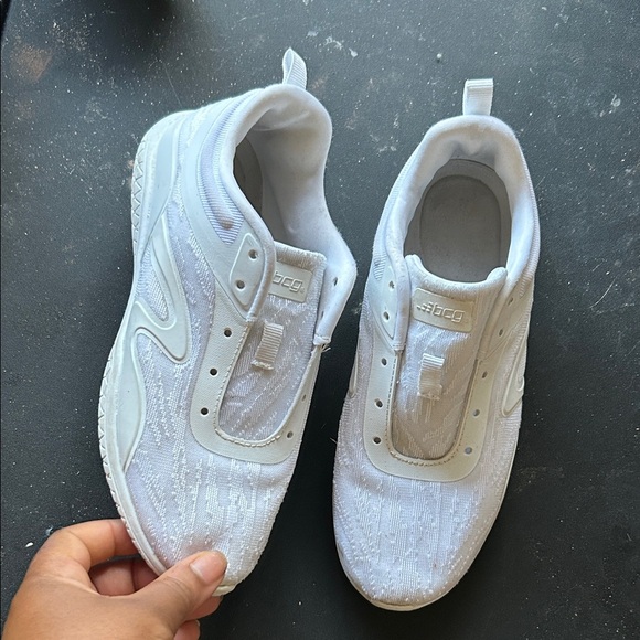 s-l400.jpg BCG White Kids Sneakers